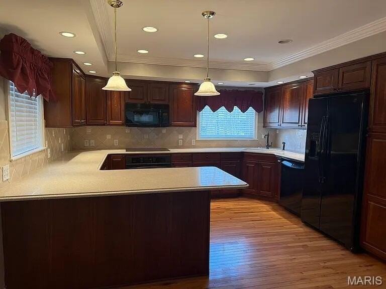 1266 Beaver Creek Rd - Photo 4 of 19