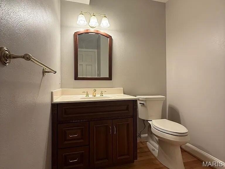 1266 Beaver Creek Rd - Photo 5 of 19