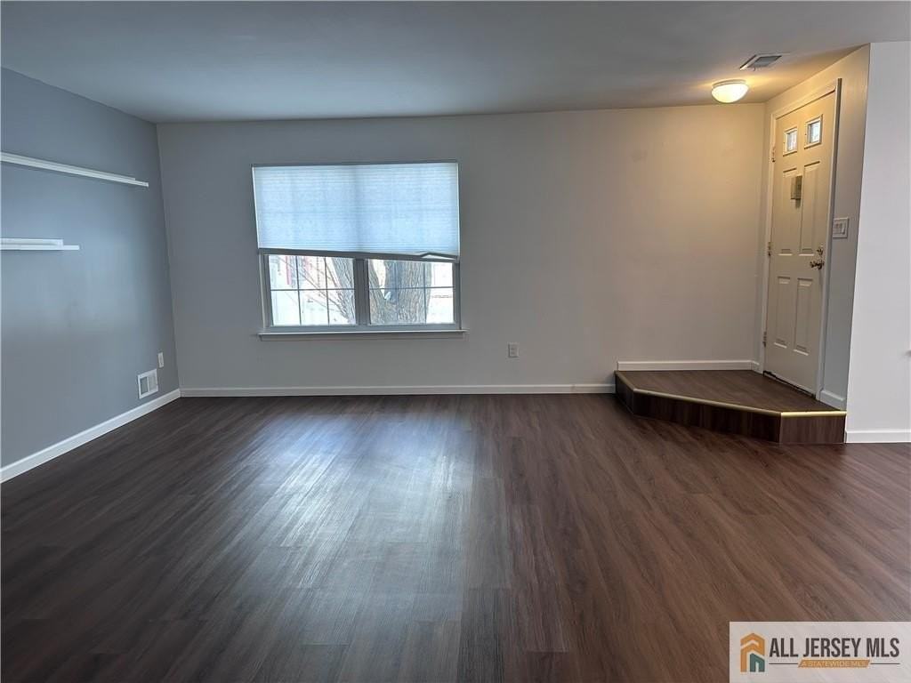 12 Covington Ct #12 - Photo 6 of 13