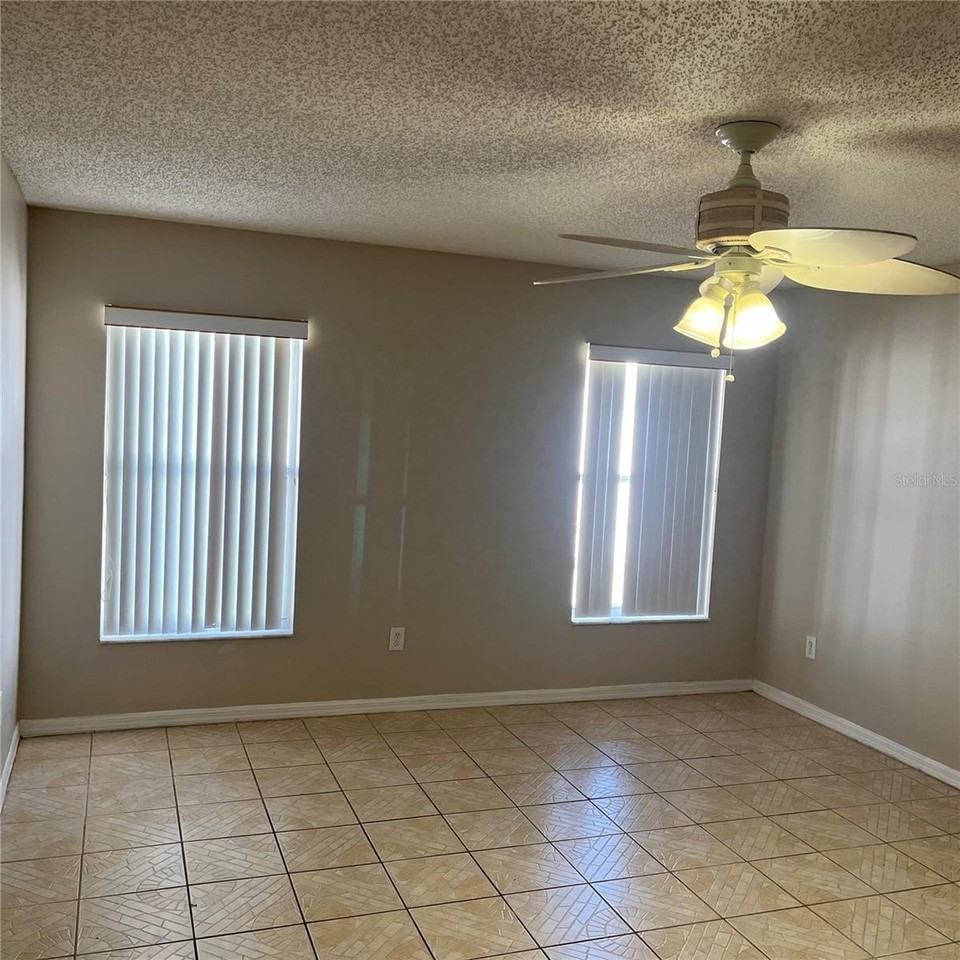 2423 Ruddenstone Way - Photo 7 of 24