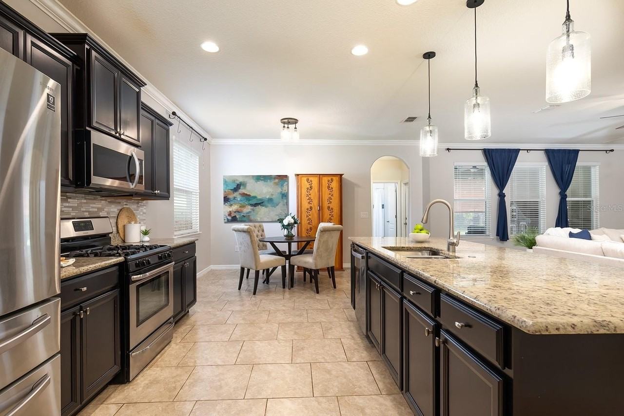 731 Evening Star Ln - Photo 7 of 25