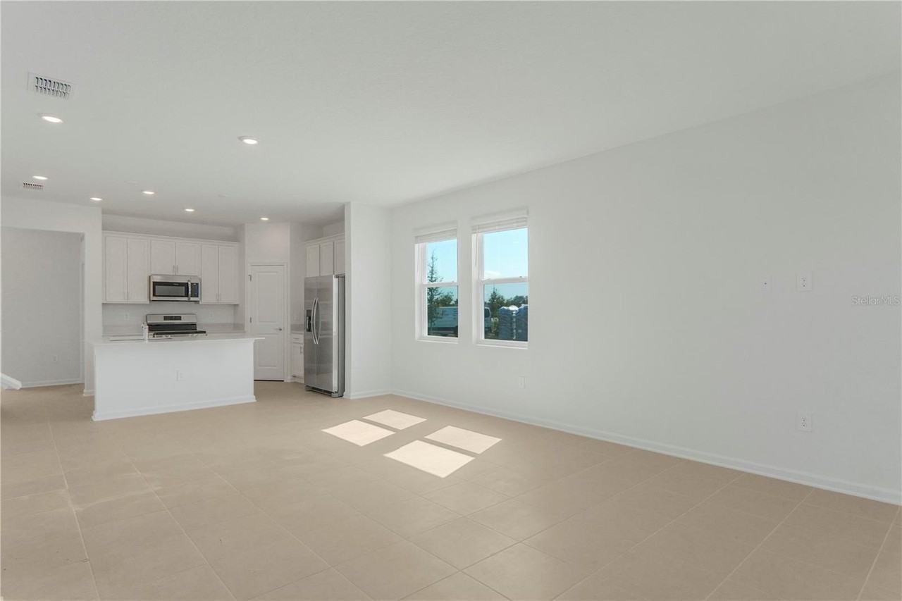 6088 Zen Way - Photo 5 of 45