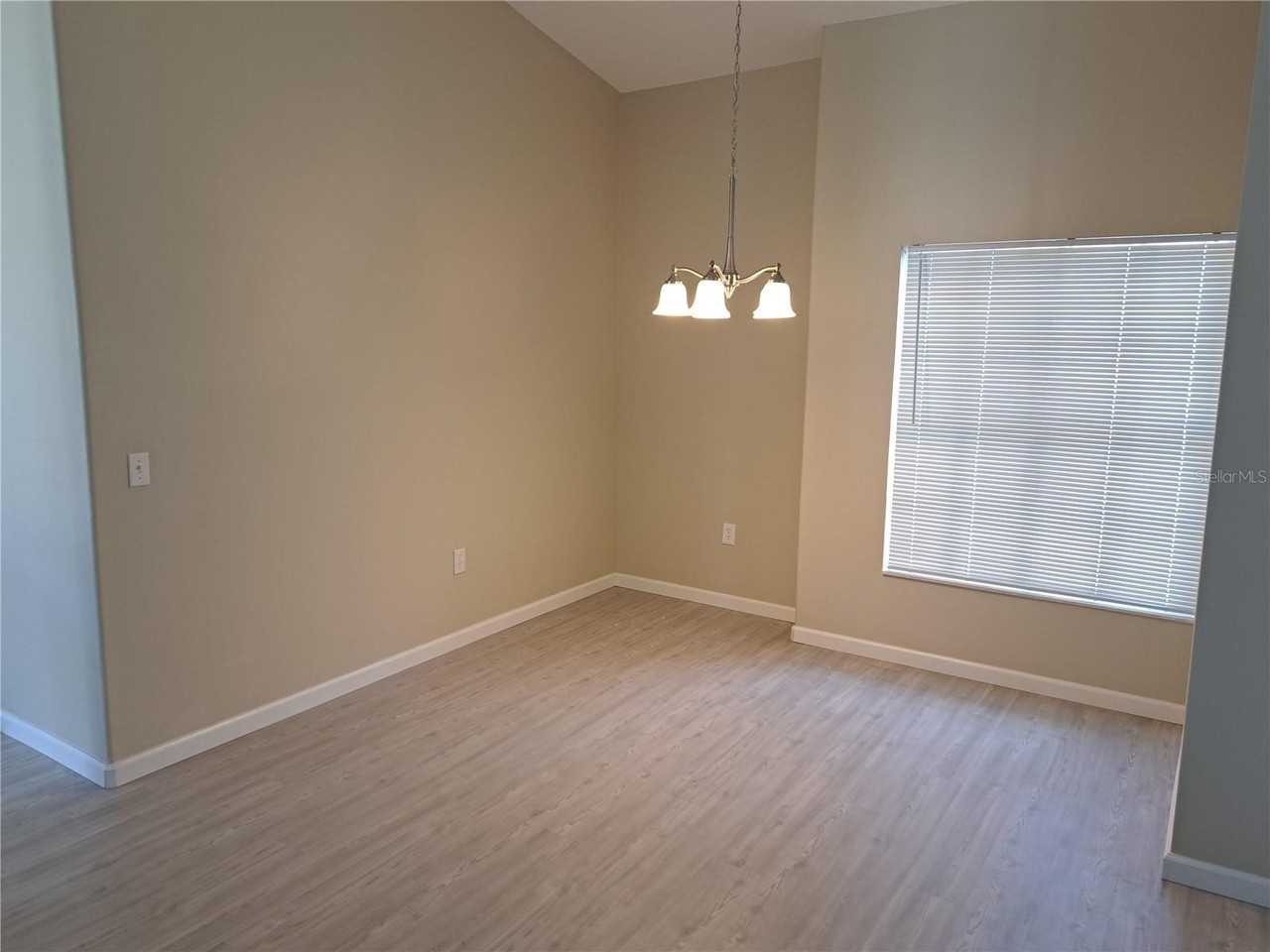 2710 Rismen Ct - Photo 6 of 15