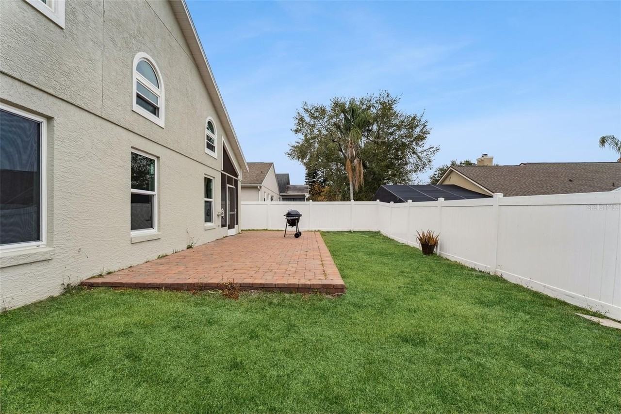 7236 Somersworth Dr - Photo 3 of 50