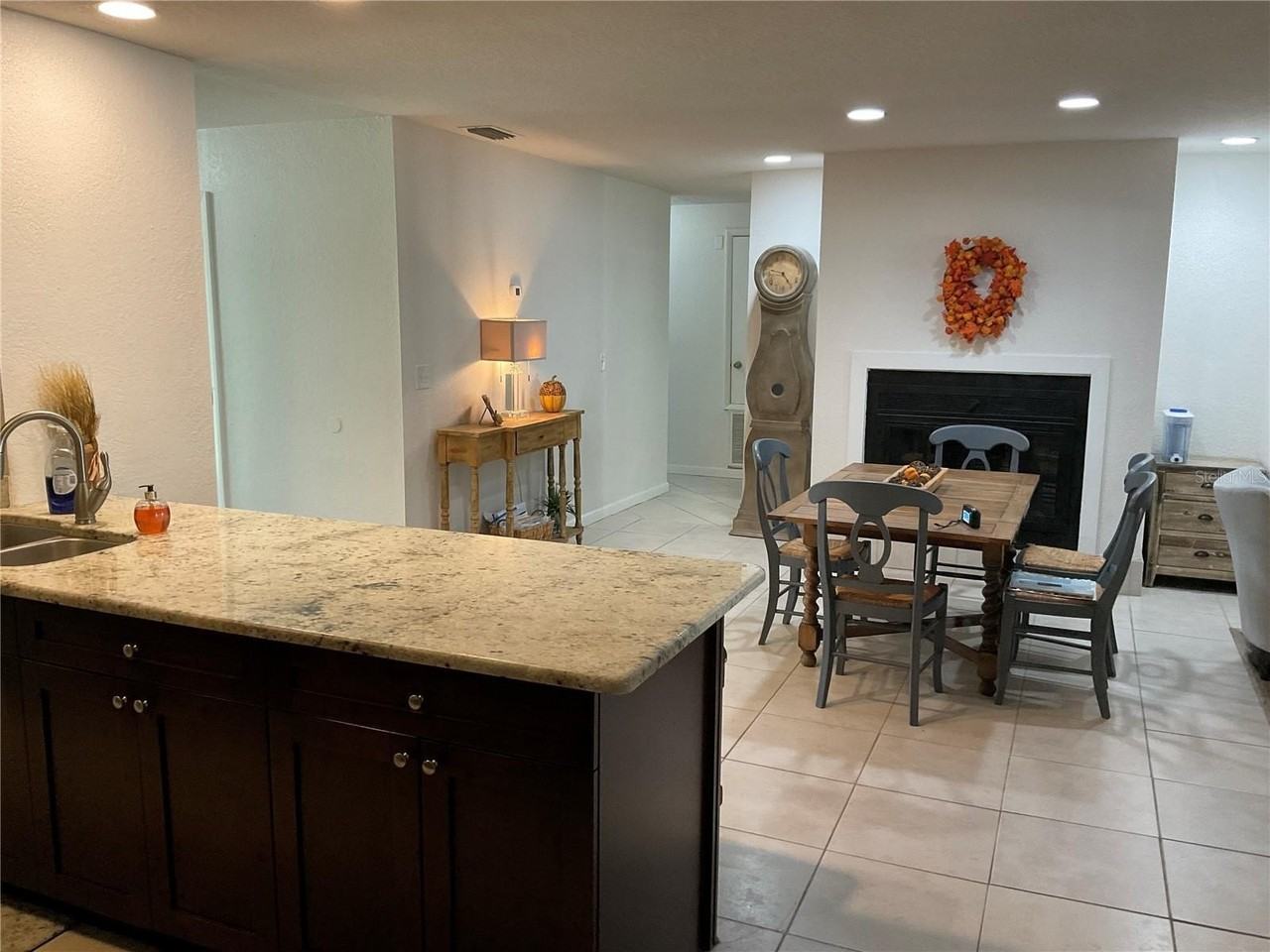 4403 Willowrun Ln - Photo 7 of 19