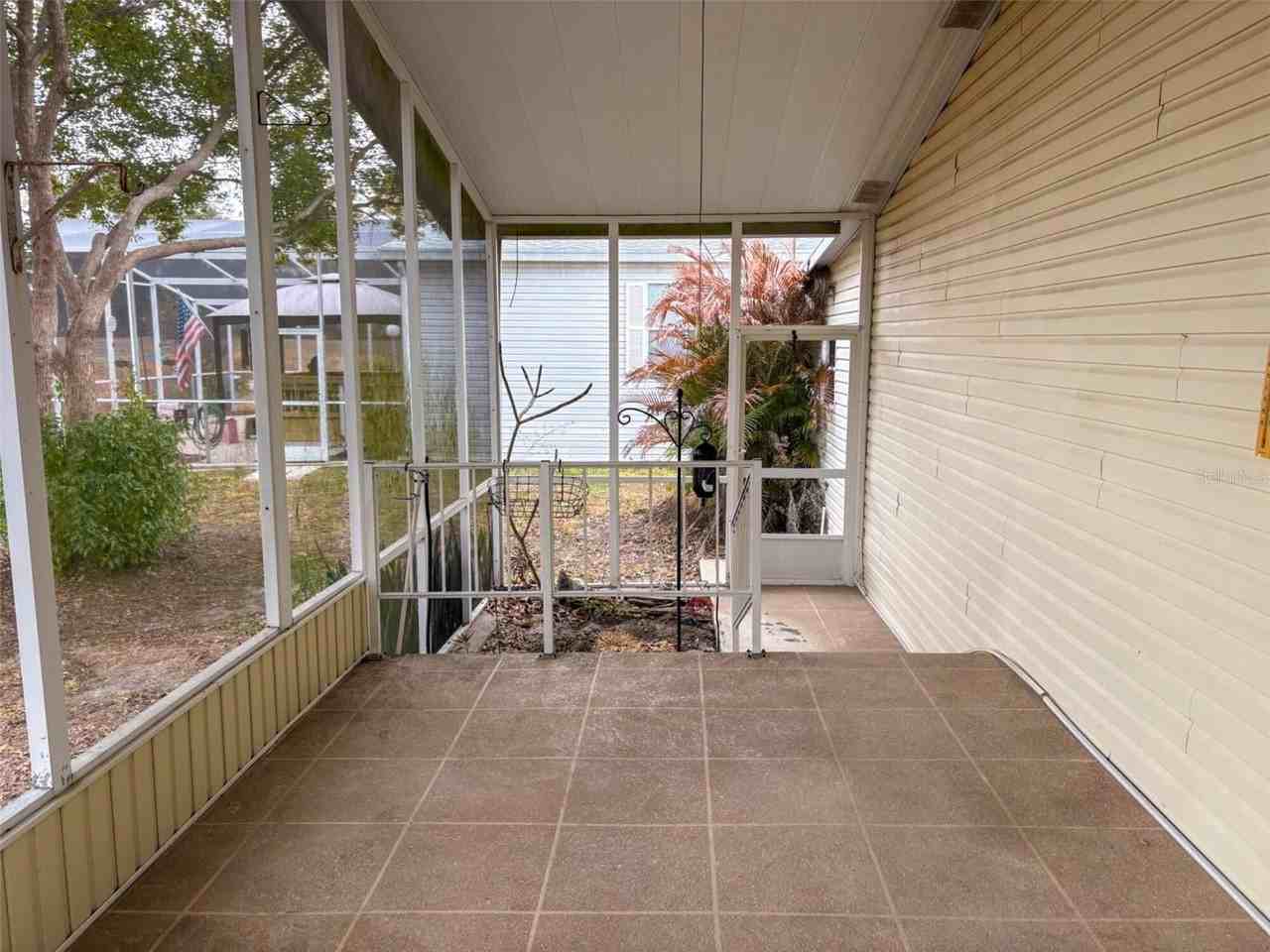 3505 Meteor Pl - Photo 4 of 41