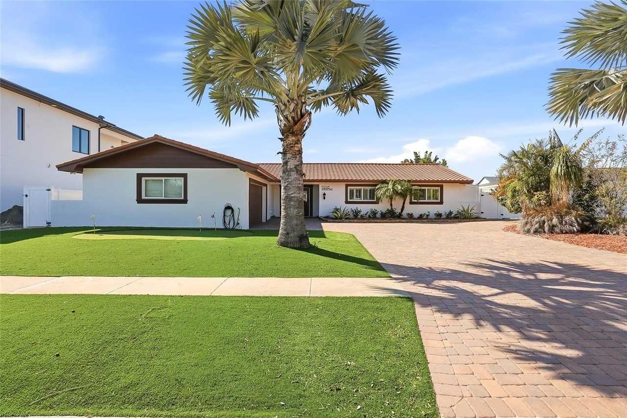 3918 Americana Dr - Photo 4 of 50