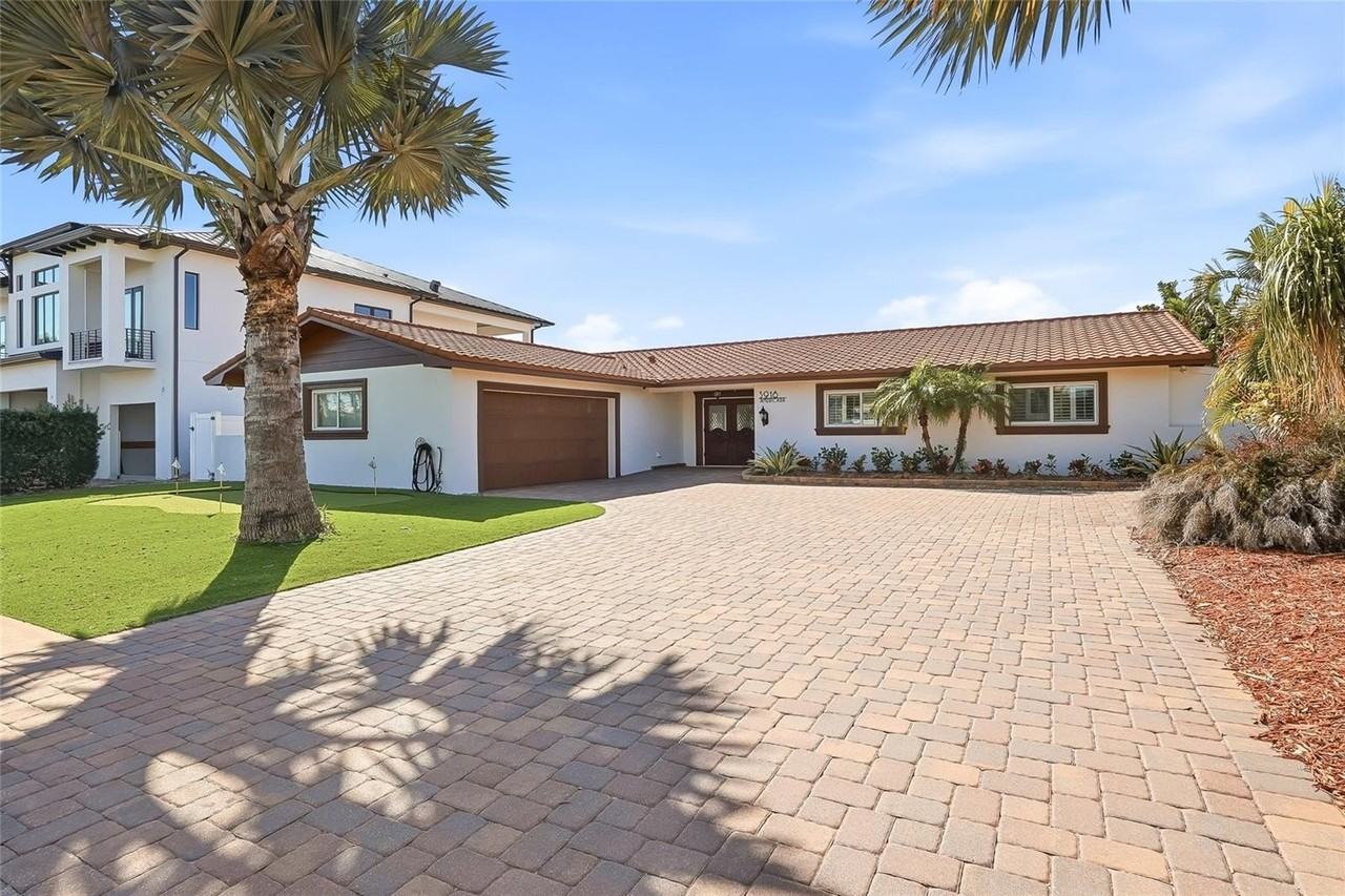 3918 Americana Dr - Photo 5 of 50