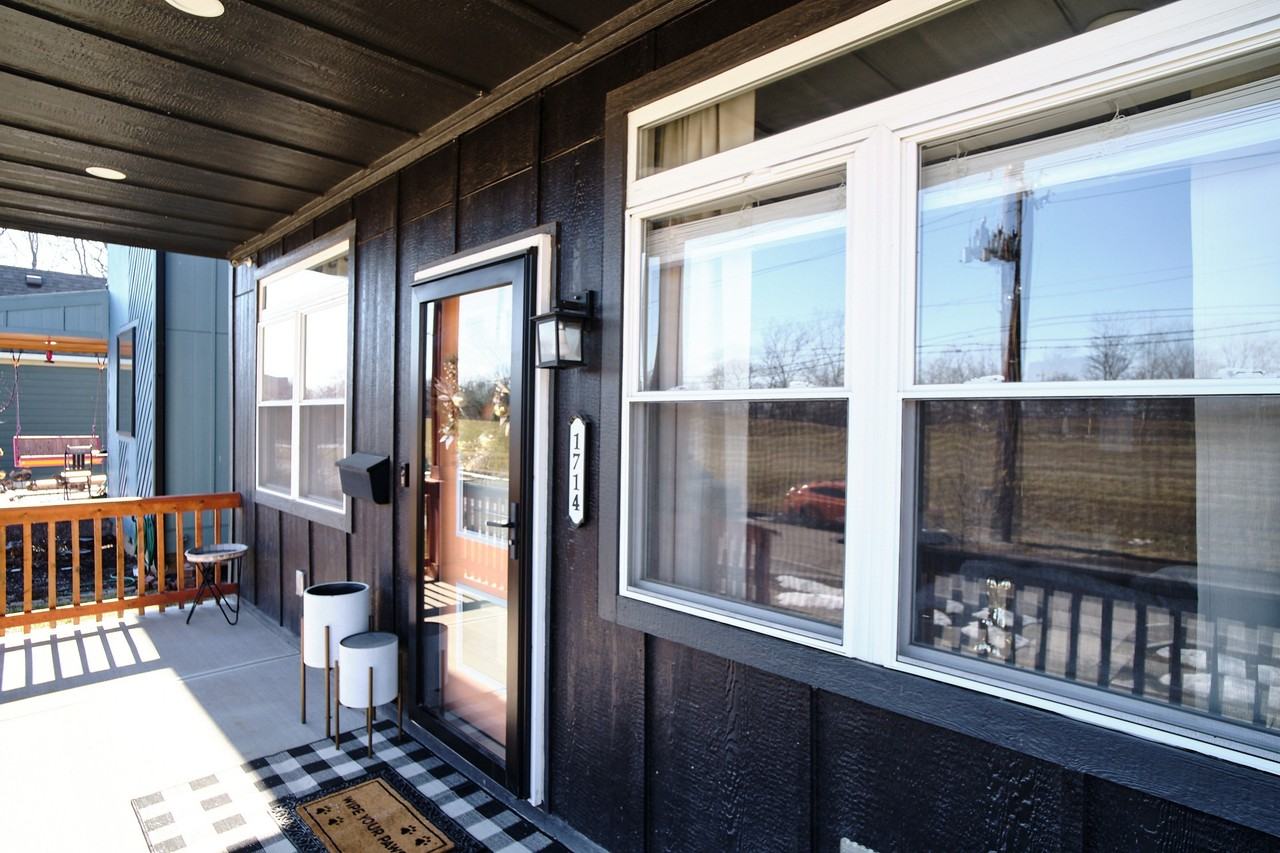 1714 Milburn St - Photo 3 of 50