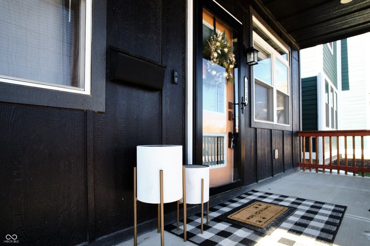 1714 Milburn St - Photo 4 of 50