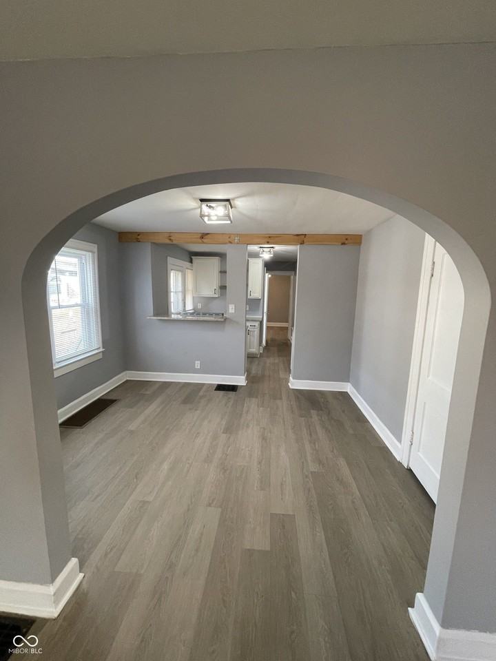 833 N Emerson Ave - Photo 4 of 15