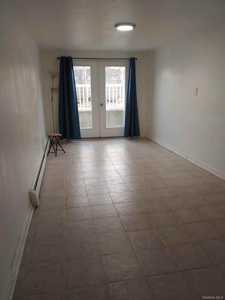 8829 Pontiac St - Photo 2 of 8