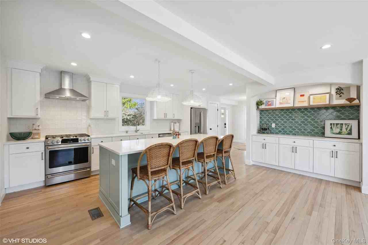 535 Birch Ln - Photo 5 of 24