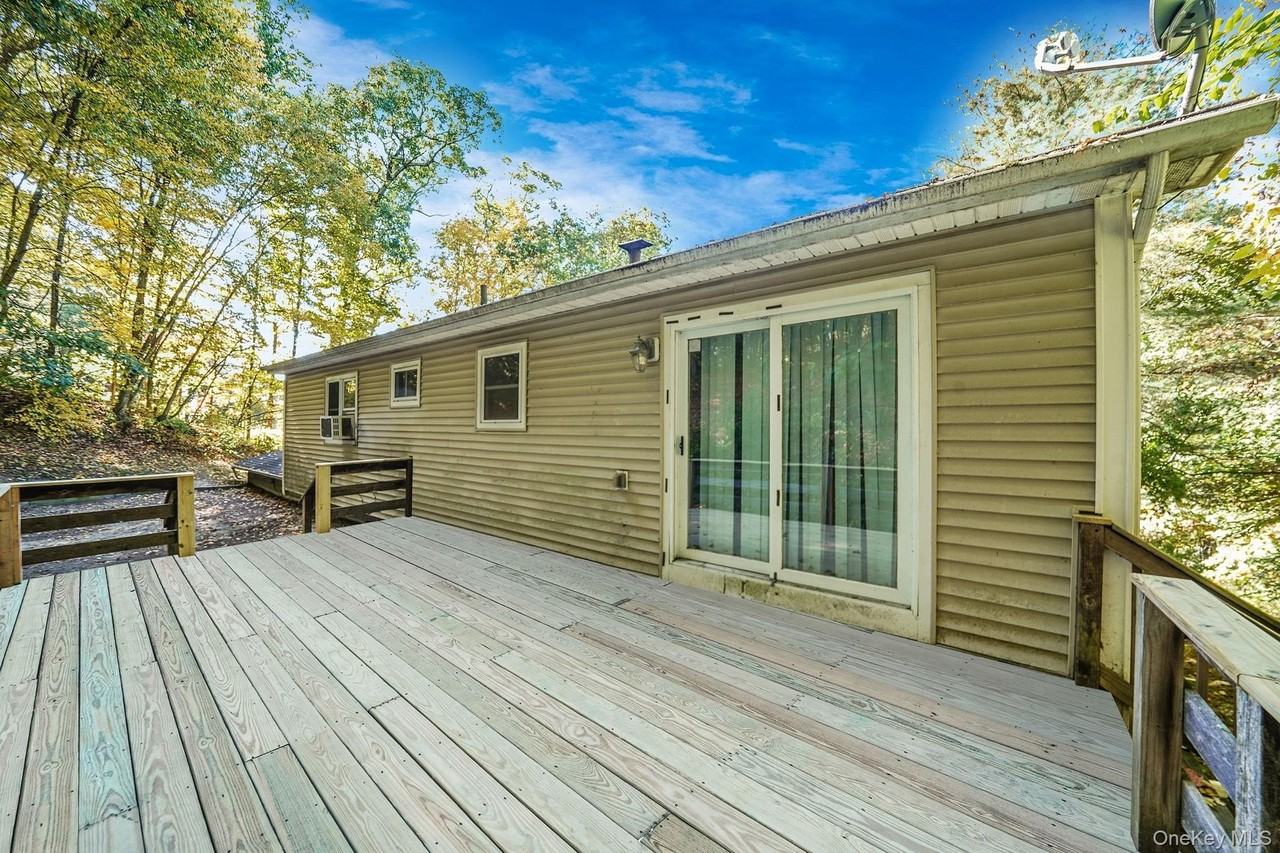 68 Old Sylvan Lake Rd - Photo 3 of 32