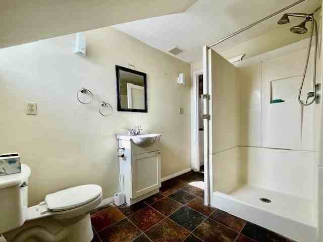 531 Summer St Ste 2 #2 - Photo 5 of 10