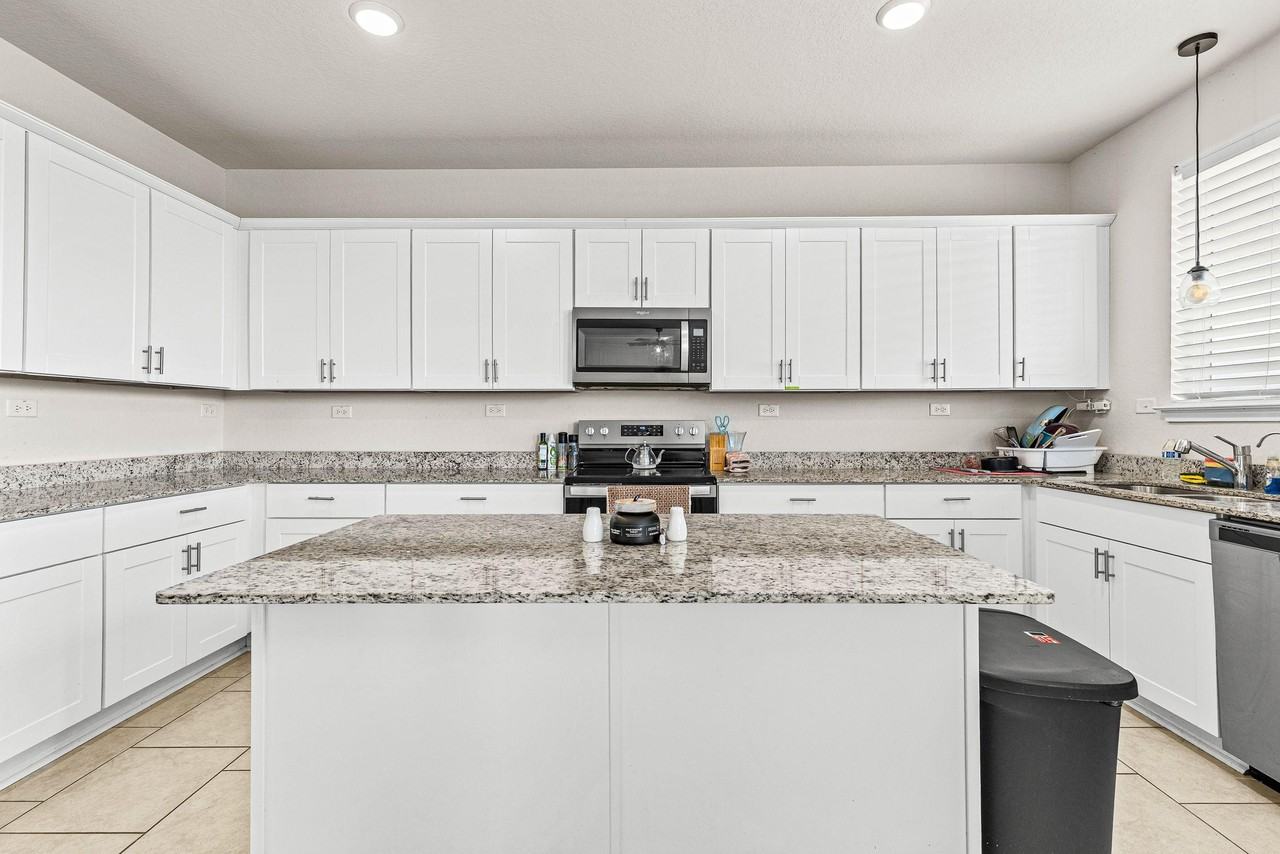 Braunig - Photo 4 of 12