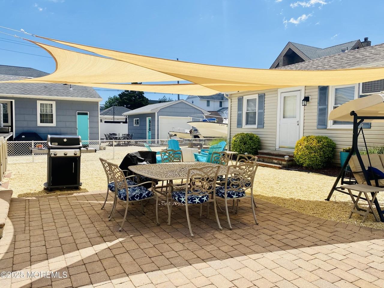 118 Guyer Ave Frnt - Photo 3 of 42