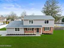 1 Robin Dr - Photo 1 of 1