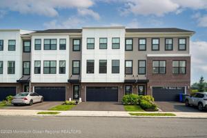 featured image of 14 Kelly Way