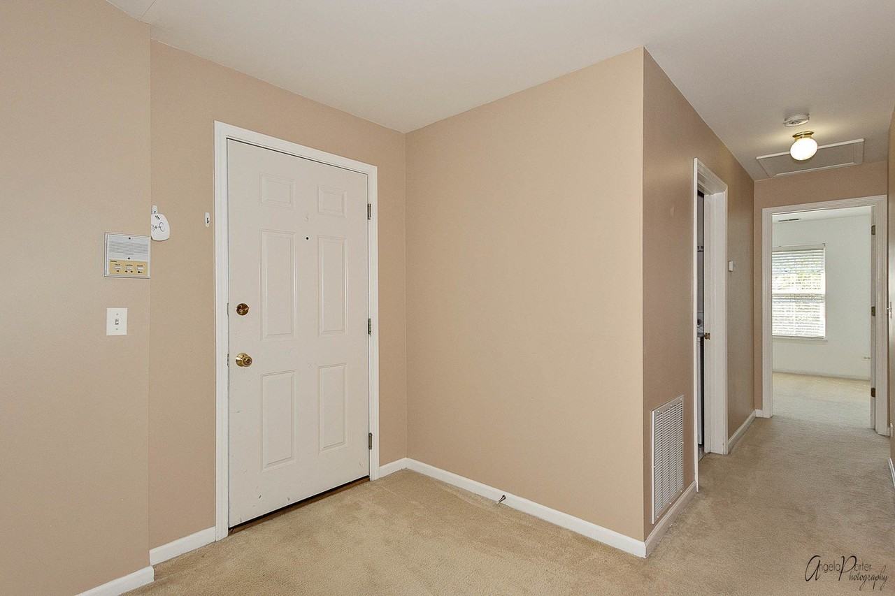 1187 N Red Oak Cir Unit 3 #3 - Photo 2 of 21