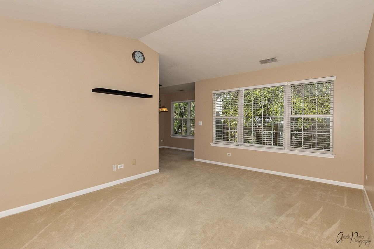 1187 N Red Oak Cir Unit 3 #3 - Photo 3 of 21