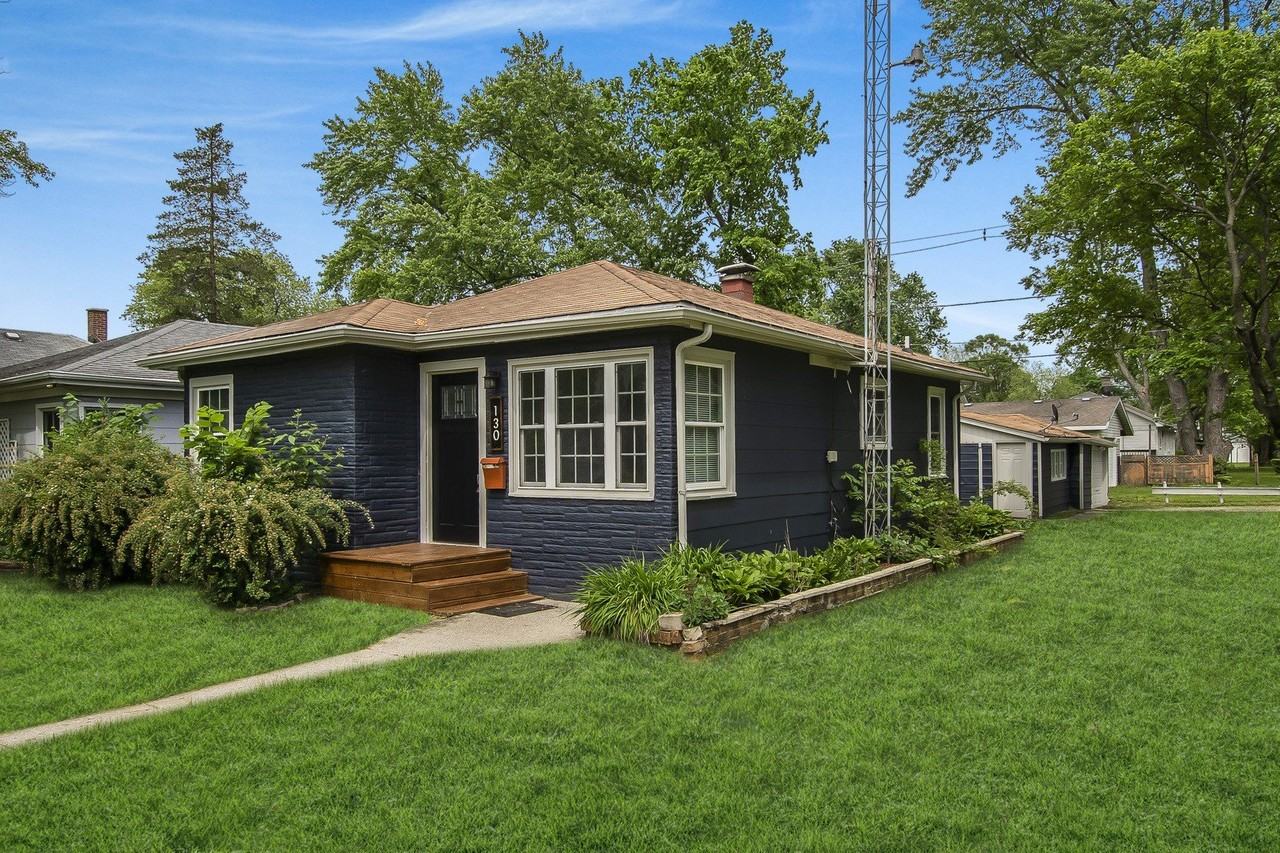 130 S Park Rd - Photo 2 of 22