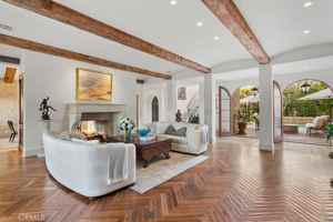 featured image of 136 Emerald Bay