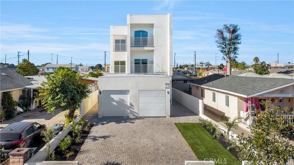 10905 Dalerose Ave #A