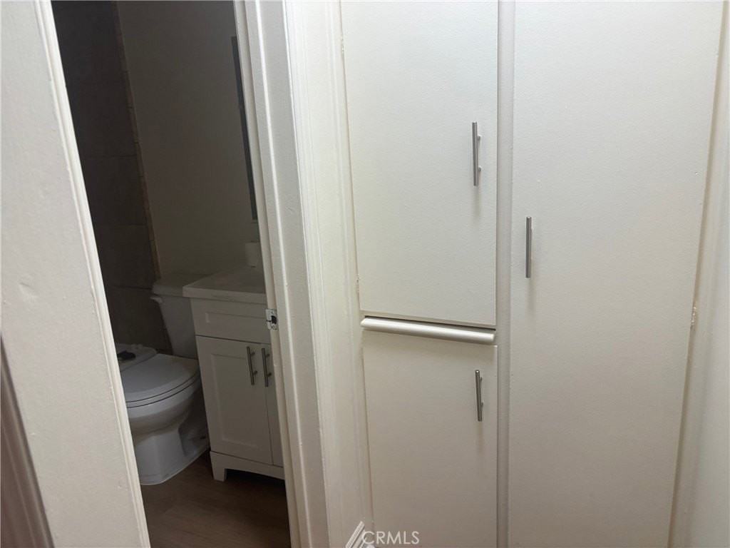 144 W Hillsdale St #2 - Photo 4 of 4