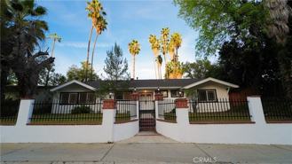 5604 Valley Circle Blvd - Photo 1 of 1