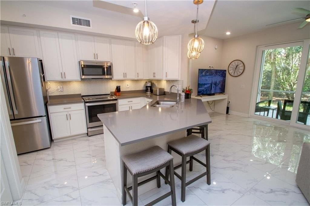 244 Indies Dr E #101 - Photo 5 of 47