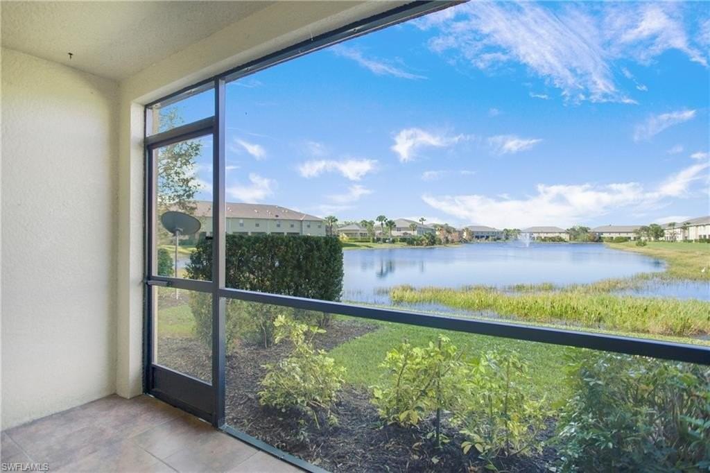 9089 Gervais Cir Apt 2004 #2004 - Photo 4 of 38