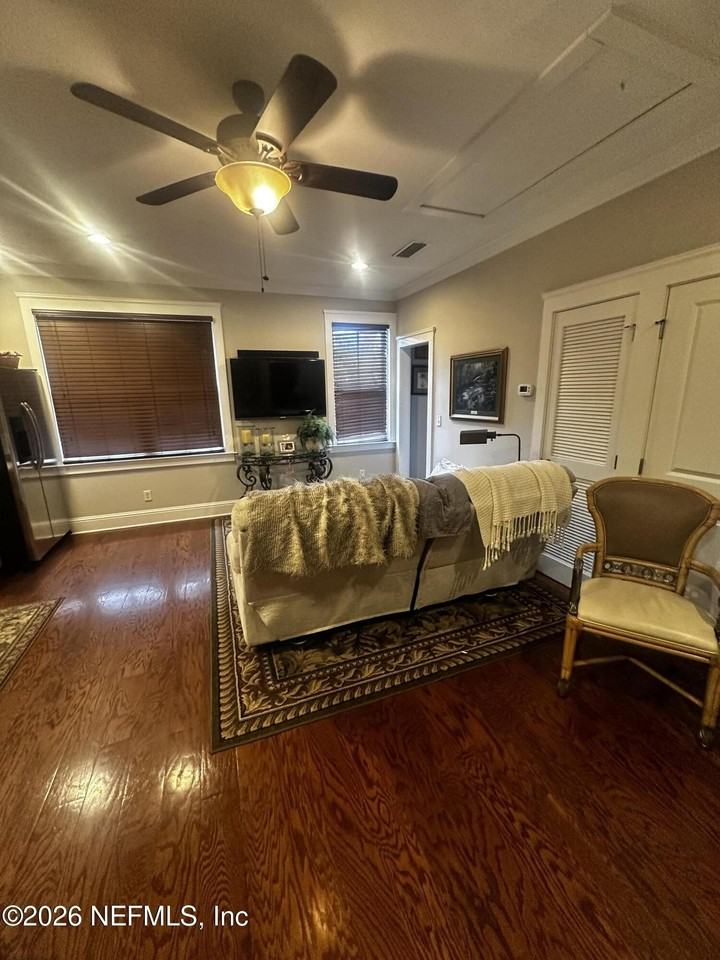 1277 Lydia Ct - Photo 6 of 14