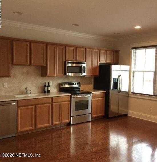 1277 Lydia Ct - Photo 7 of 14