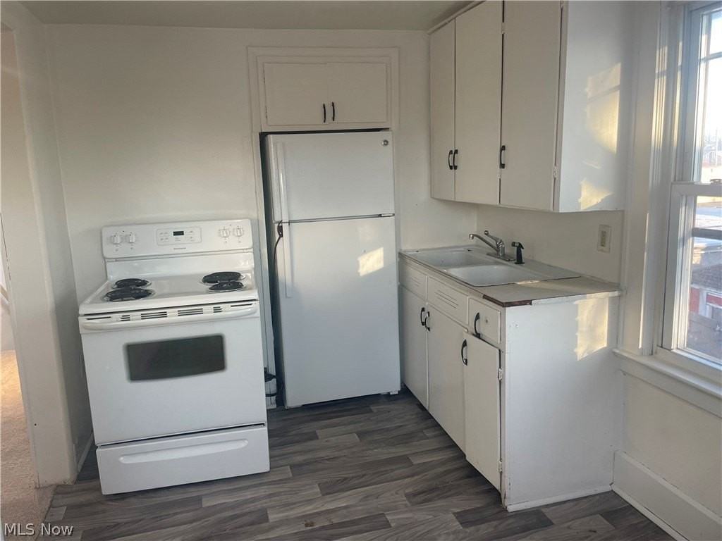 958 E Wilbeth Road unit: Upper - Photo 6 of 12