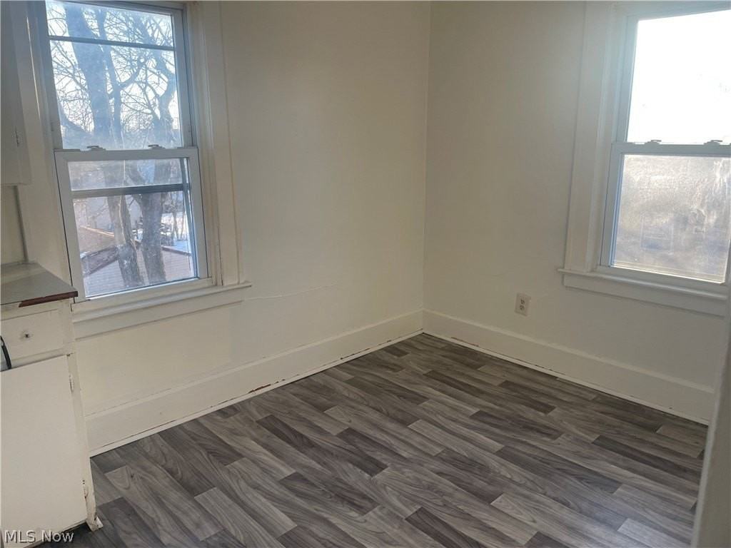 958 E Wilbeth Road unit: Upper - Photo 7 of 12