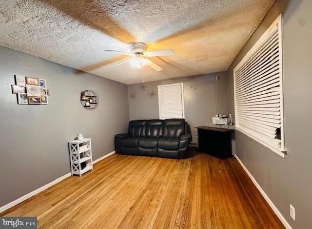 3432 Court Way - Photo 7 of 23