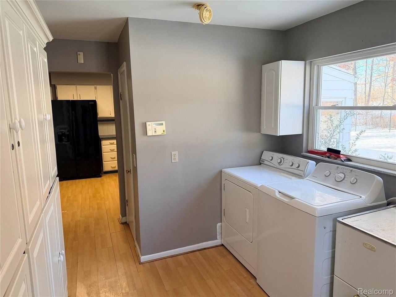 1080 W Highland Rd - Photo 6 of 31