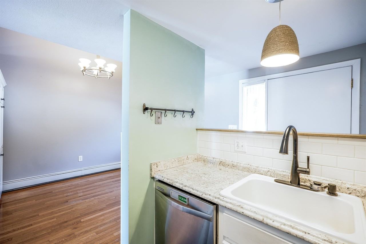 40 Spring Cove Rd - Photo 7 of 27