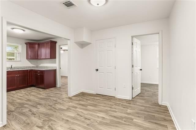 130 Gassen St - Photo 6 of 14