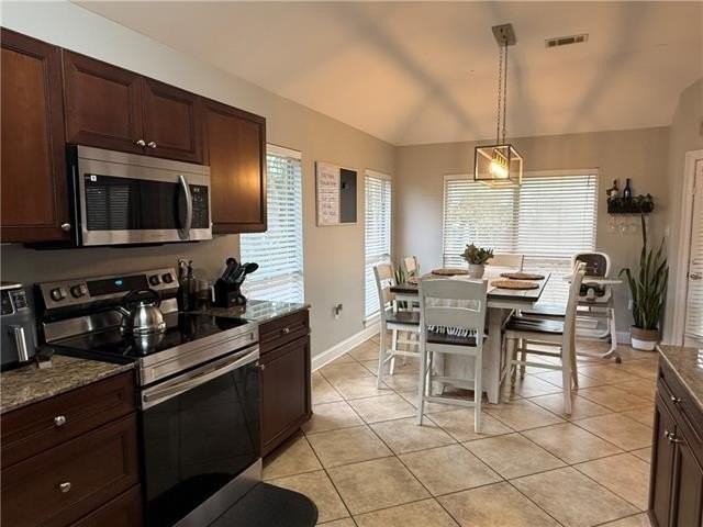 113 Amanda Dr - Photo 6 of 14