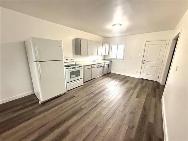 1212 Brockenbraugh Ct #D - Photo 3 of 9