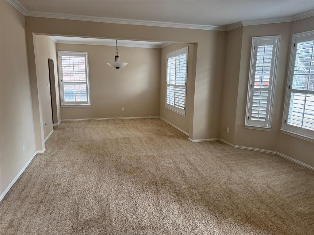 237 Bricknell Ln - Photo 2 of 21