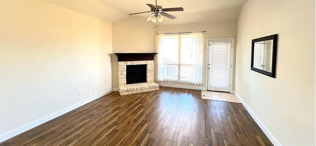 620 Calliopsis St - Photo 3 of 30