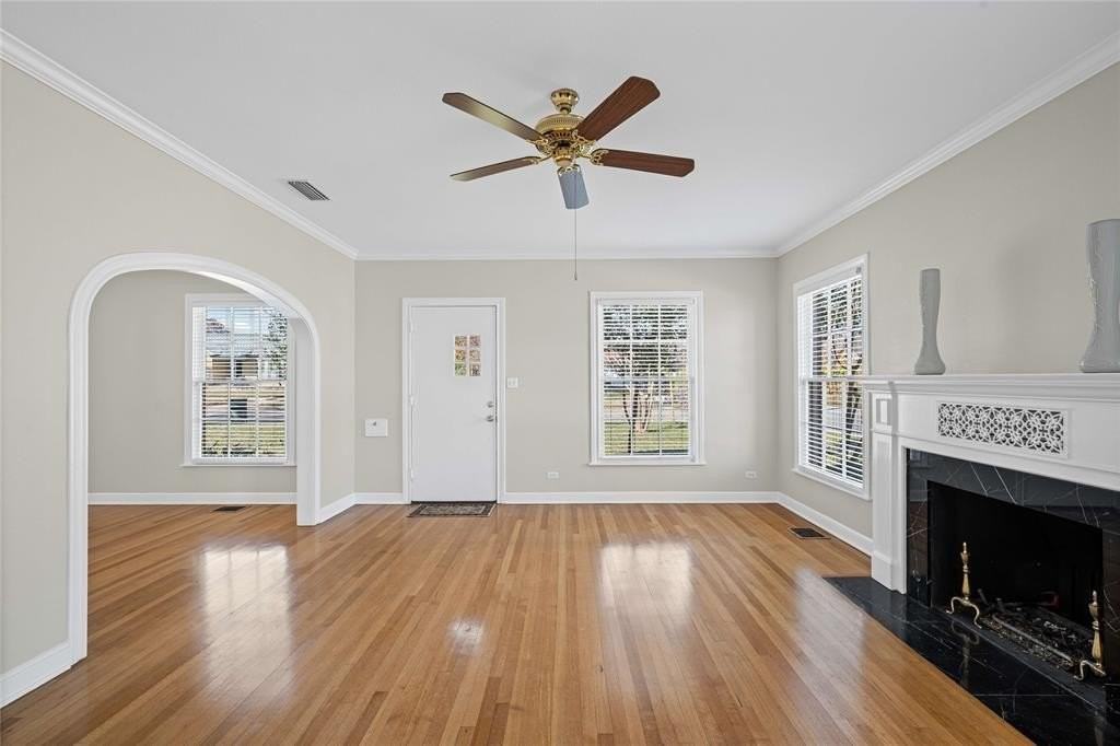 1919 N 7th St - Photo 5 of 36