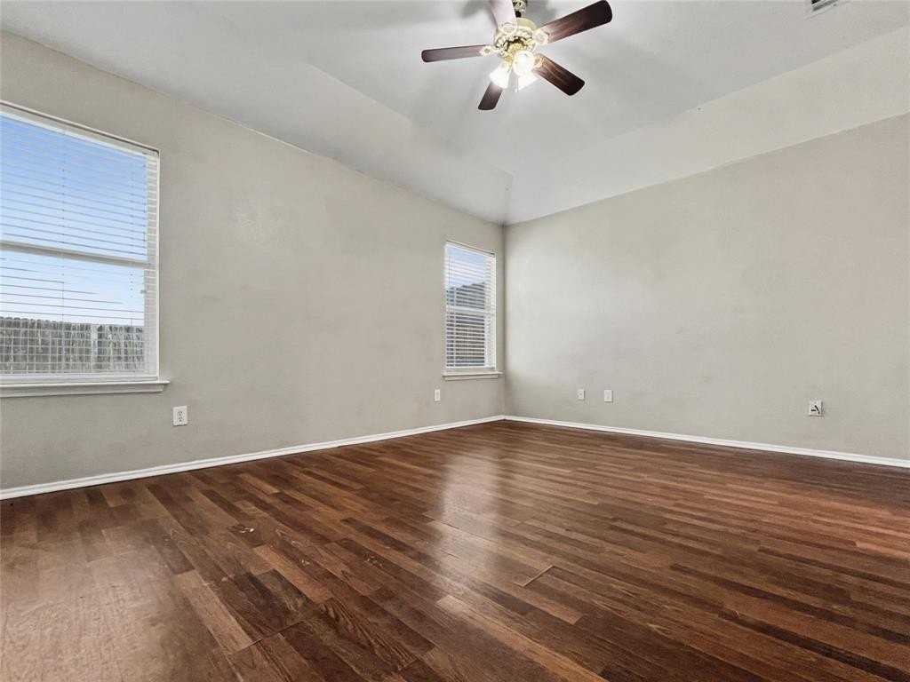 1612 Audrey Dr - Photo 5 of 13