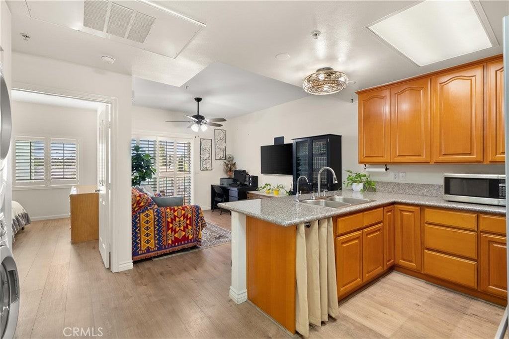 17888 Alburtis Ave - Photo 5 of 27