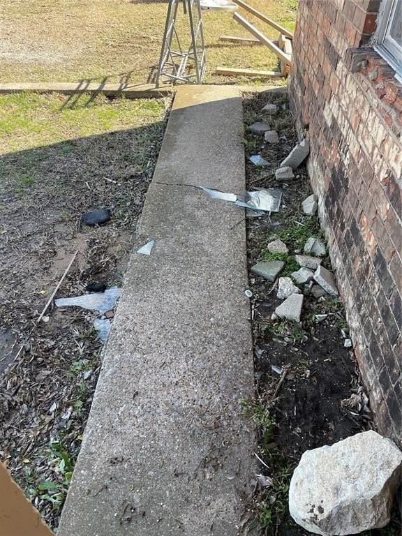 101 Effie Ln - Photo 5 of 9