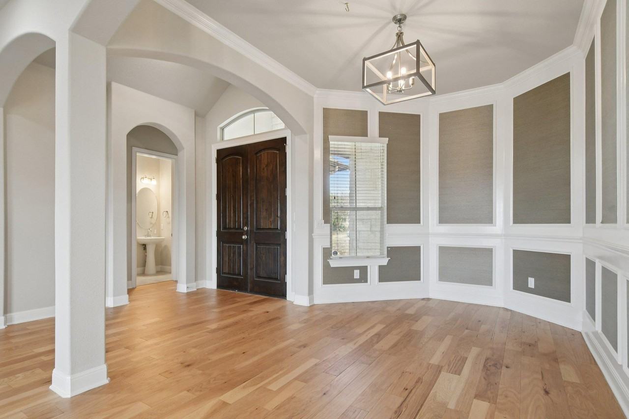 22316 Verbena Pkwy - Photo 3 of 31