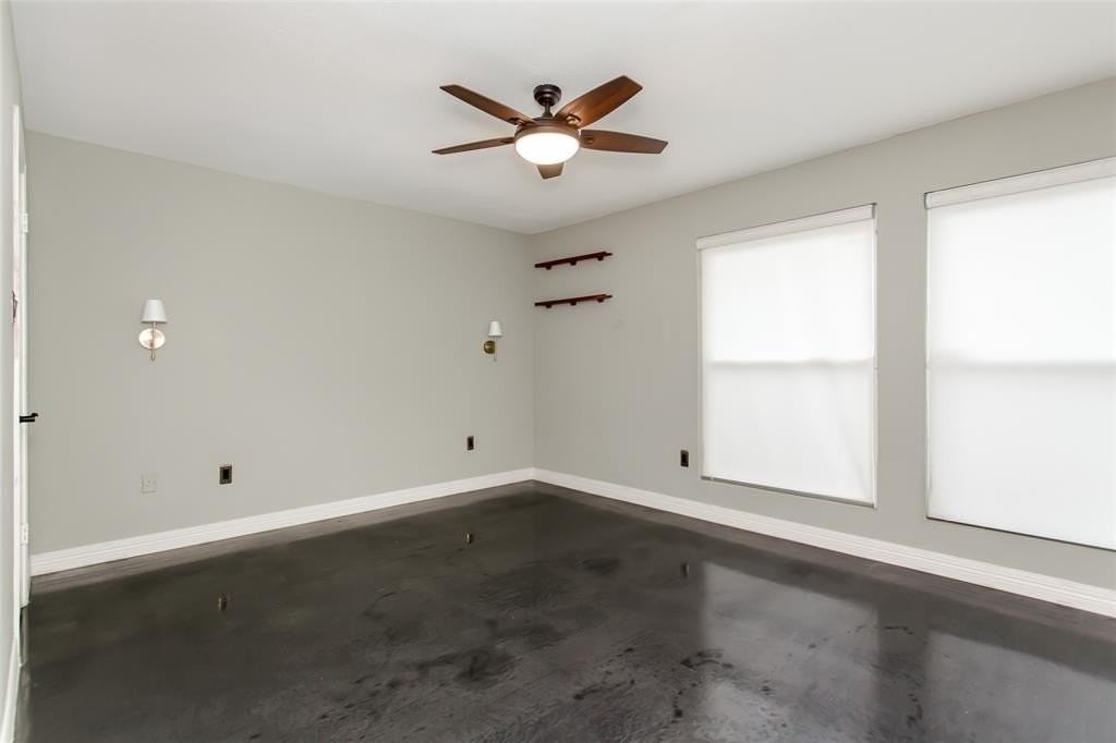 13109 Burninglog Ln - Photo 6 of 36